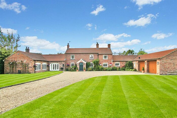5 Bedroom Detached House For Sale In Main Street, Hougham, NG32