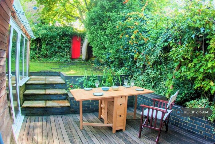 1 Bedroom Semi-Detached House To Rent In Vanbrugh Hill, Blackheath, SE3