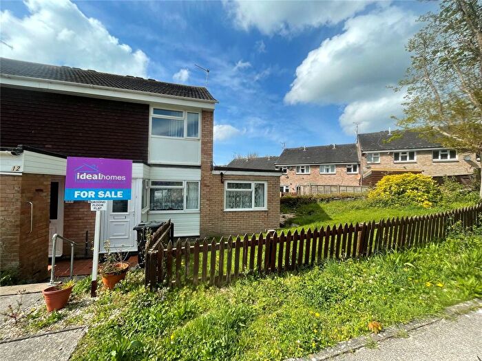 3 Bedroom Flat For Sale In Adams Crescent, Torpoint, Cornwall, PL11