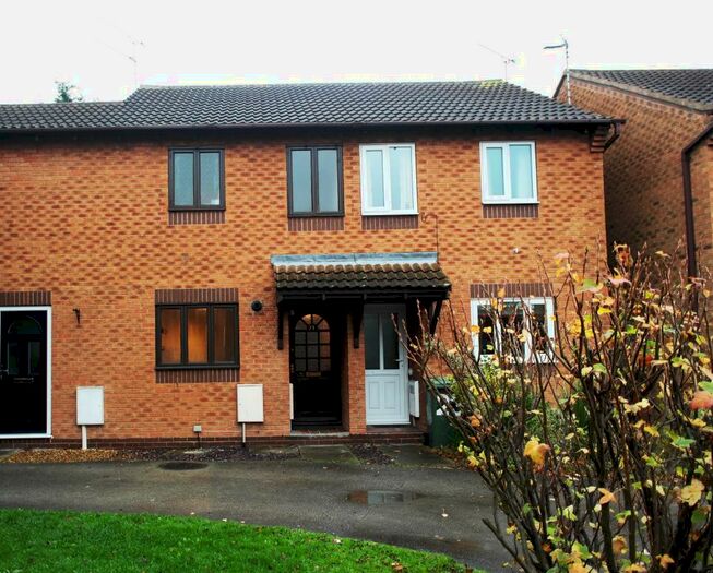 2 Bedroom Terraced House To Rent In Holdenby Close, Retford, DN22