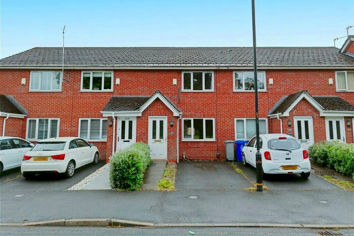 2 Bedroom House To Rent In Higher Road, Urmston, Manchester, M41