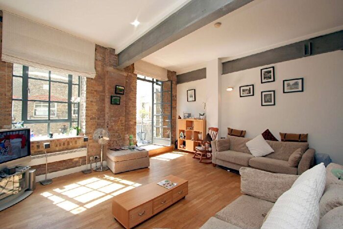 1 Bedroom Apartment To Rent In Garrett Street, London, EC1Y