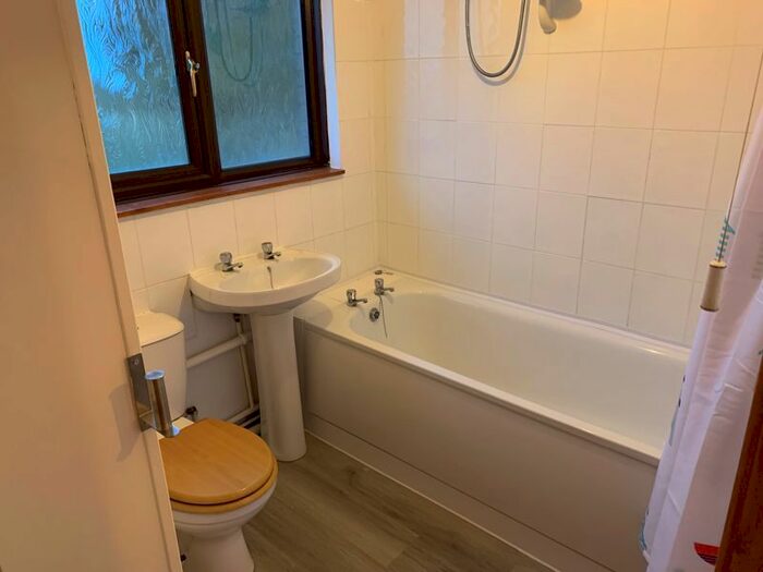 1 Bedroom Semi-Detached House To Rent In Wordsworth Avenue, Priory Park, Haverfordwest, SA61