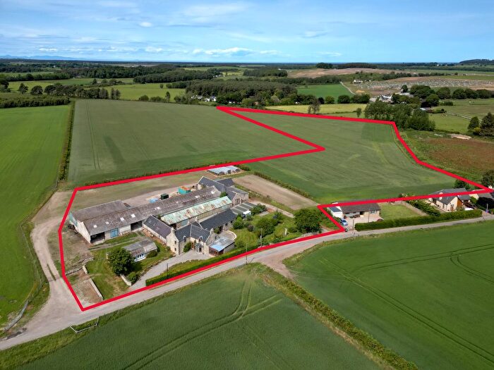 4 Bedroom Farmhouse For Sale In Lhanbryde, IV30