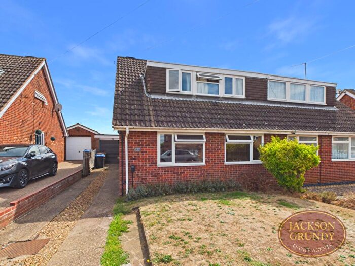 3 Bedroom House For Sale In Acre Lane, Northampton, NN2