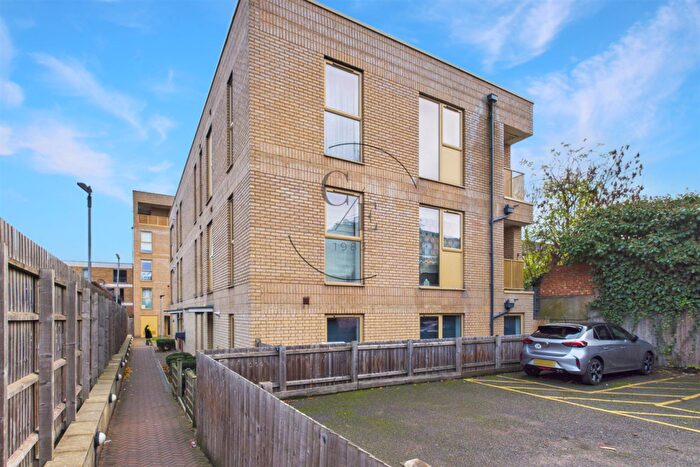 2 Bedroom Flat To Rent In Chalkley House, High Road, London, N15
