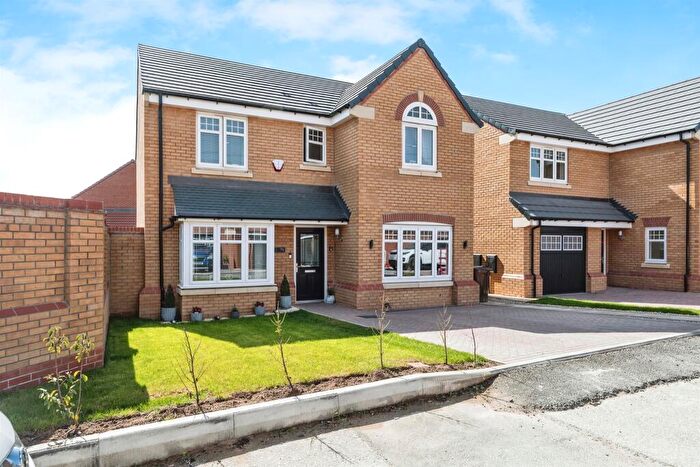 4 Bedroom Detached House For Sale In Francis Drive, Carlton, Goole, DN14