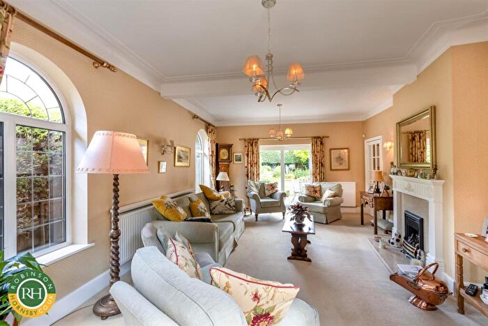 2 Bedroom Detached Bungalow For Sale In St. Erics Road, Doncaster, DN4