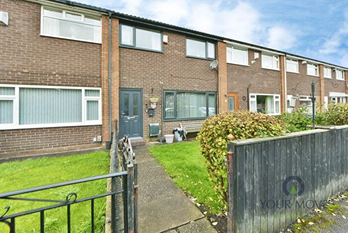 3 Bedroom Terraced House For Sale In Esther Street, Oldham, OL4