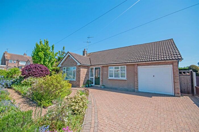 2 Bedroom Detached Bungalow For Sale In Burnham Road, Old Springfield, Chelmsford, CM1