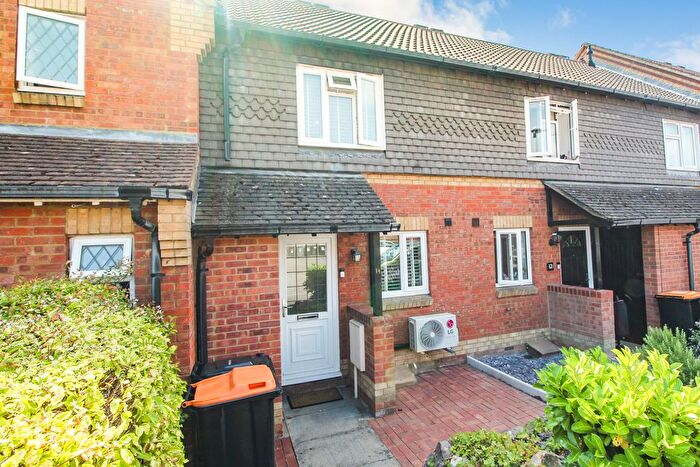 2 Bedroom Terraced House For Sale In Torre Abbey, Bedford, MK41