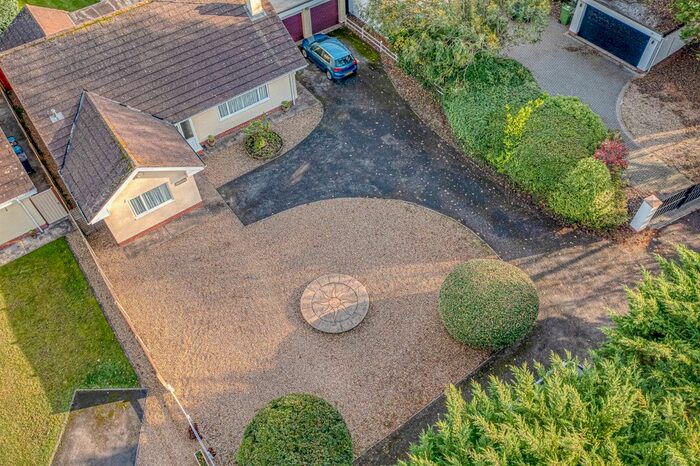 3 Bedroom Bungalow For Sale In Coast Road, Berrow, Burnham-On-Sea, Somerset, TA8