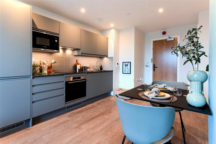 1 Bedroom Apartment To Rent In Uncle Leeds, Whitehall, LS12