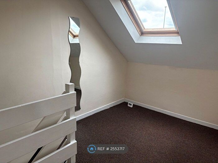 2 Bedroom Flat To Rent In Albion Street, Hull, HU1