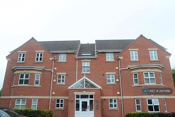 2 Bedroom Flat To Rent In Pickard Drive, Sheffield, S13