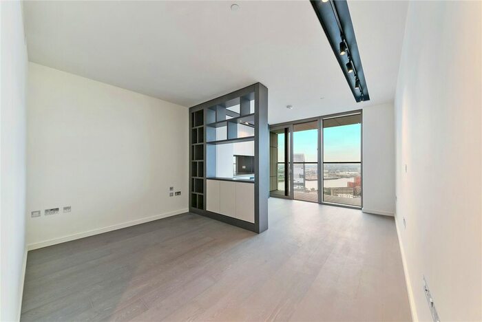 Studio To Rent In Park Drive, London, E14