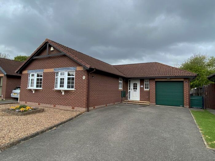 3 Bedroom Detached Bungalow To Rent In Horsehills Lane, Armthorpe, DN3