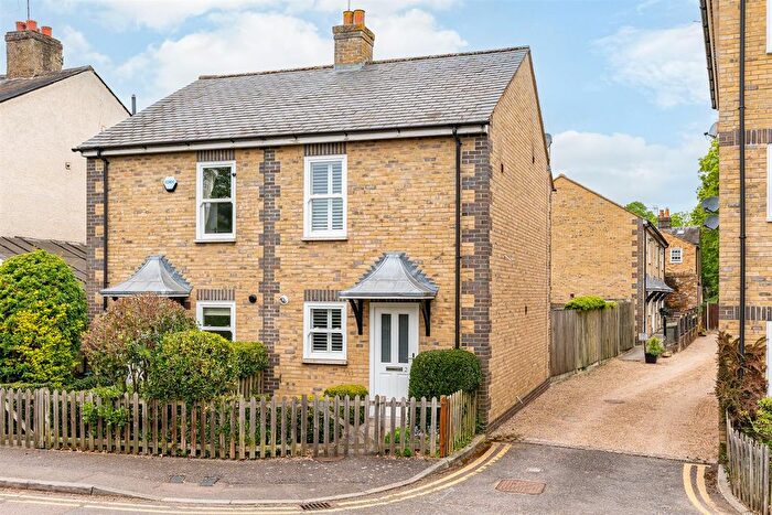 2 Bedroom Property To Rent In Sidings Court, Hertford, SG14