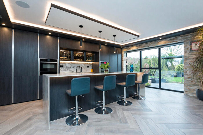 4 Bedroom Detached House For Sale In Edgewater Oaks, Preston, PR4