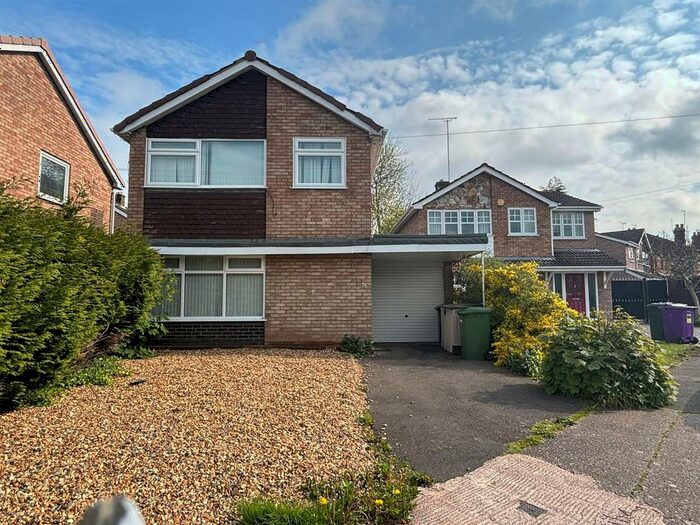 3 Bedroom Detached House To Rent In Cranmore Road, Wolverhampton, WV3