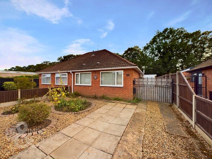 2 Bedroom Semi-Detached Bungalow To Rent In Thornham Road, Sprowston, Norwich, NR7