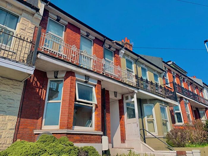 1 Bedroom Flat To Rent In Hollingbury Road, Brighton, BN1