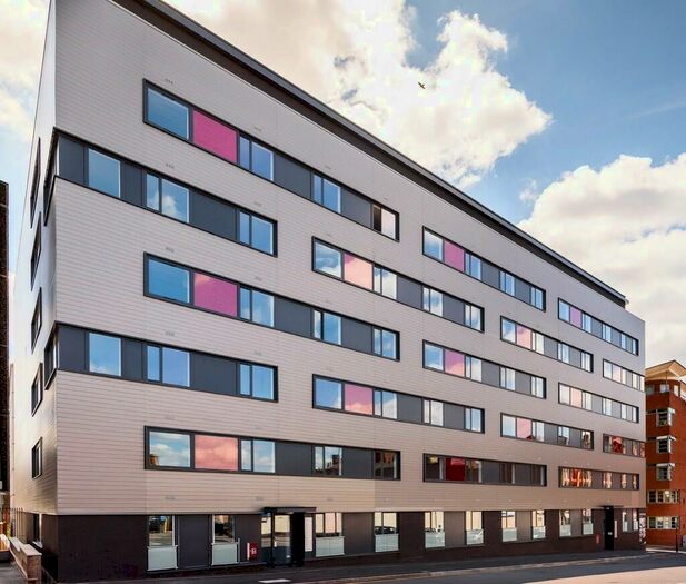 1 Bedroom Apartment To Rent In Honduras Wharf, Summer Lane, Birmingham City Centre, B19