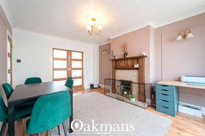 3 Bedroom End Of Terrace House For Sale In Frankley Beeches Road, Birmingham, West Midlands, B31