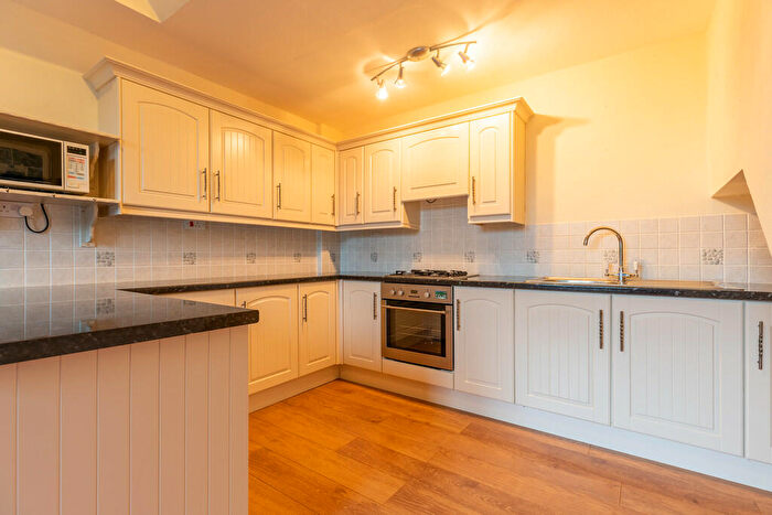 2 Bedroom Flat For Sale In Glebe Court, Kirkby Lonsdale, LA6