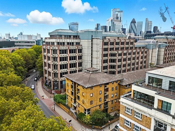 1 Bedroom Apartment To Rent In East Smithfield, Wapping, E1W