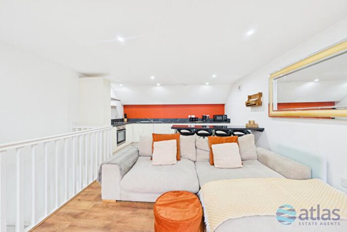 2 Bedroom Apartment To Rent In Devonshire Road, Princes Park, L8