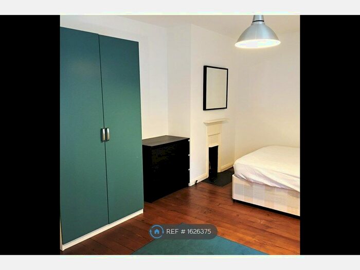 5 Bedroom Terraced House To Rent In Colbourne Avenue, Brighton, BN2