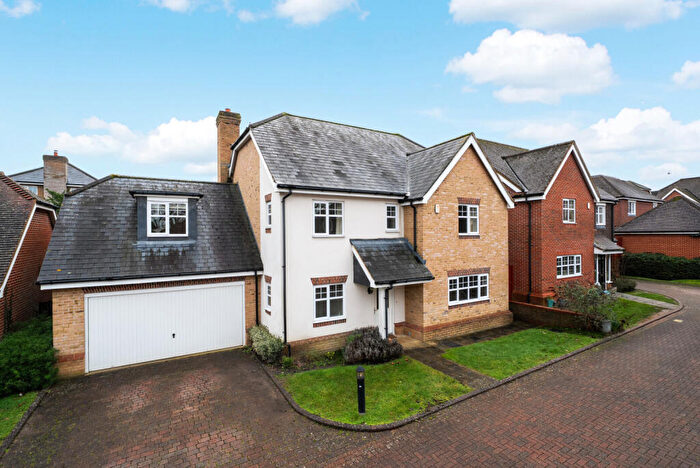 5 Bedroom Detached House For Sale In Knox Road, Guildford, GU2