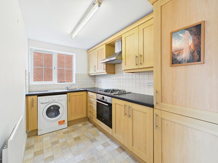 1 Bedroom Flat To Rent In Worting Road, Worting, Basingstoke, RG22