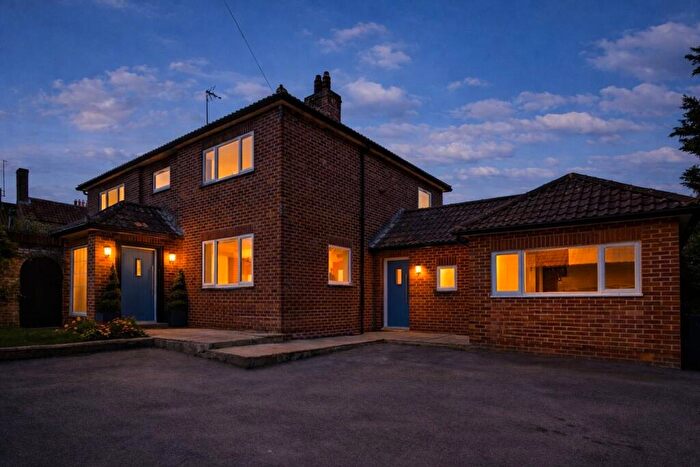 6 Bedroom Detached House For Sale In Wallbridge, Frome, BA11