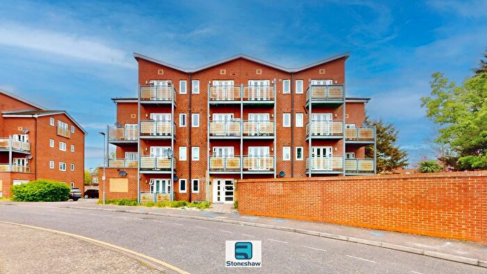 2 Bedroom Flat For Sale In Roberts Place, Dagenham, RM10