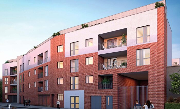 1 Bedroom Apartment For Sale In Stoke Road, Slough, Berkshire, SL2