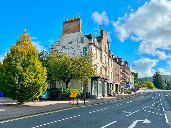 2 Bedroom Flat To Rent In Charlotte Street, Perth, Perthshire, PH1
