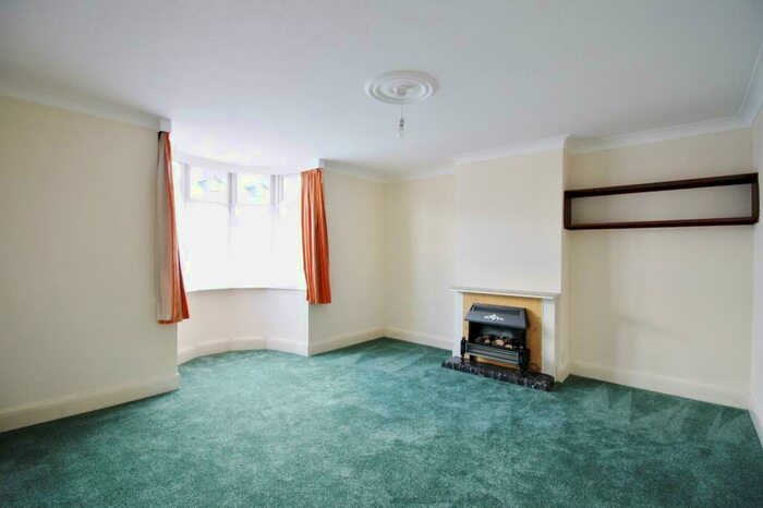 3 Bedroom House To Rent In Ardleigh Green Road, Hornchurch, RM11