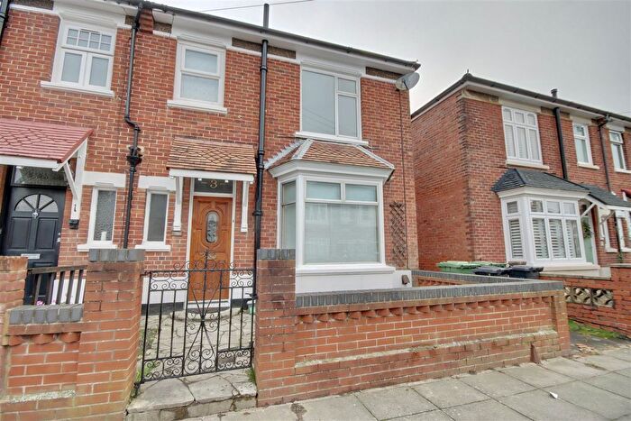 3 Bedroom Semi-Detached House To Rent In Randolph Road, Portsmouth, PO2