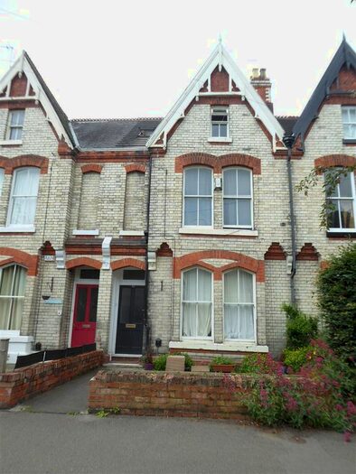 4 Bedroom Terraced House To Rent In Salisbury Street, Hull, HU5