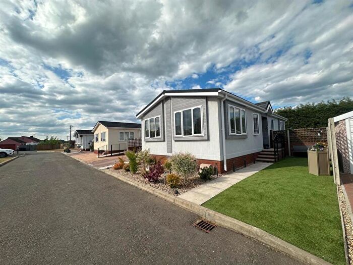 2 Bedroom Park Home For Sale In Wixfield Park, Great Bricett, Ipswich, IP7