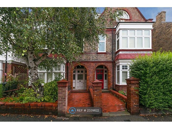 1 Bedroom Flat To Rent In Kingsmead Road, London, SW2