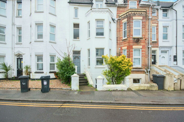2 Bedroom Apartment To Rent In Purbeck Road, Bournemouth, Dorset, BH2