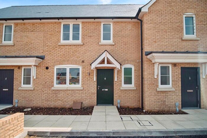 3 Bedroom Terraced House For Sale In Warmwell Road, Crossways, Dorchester, DT2