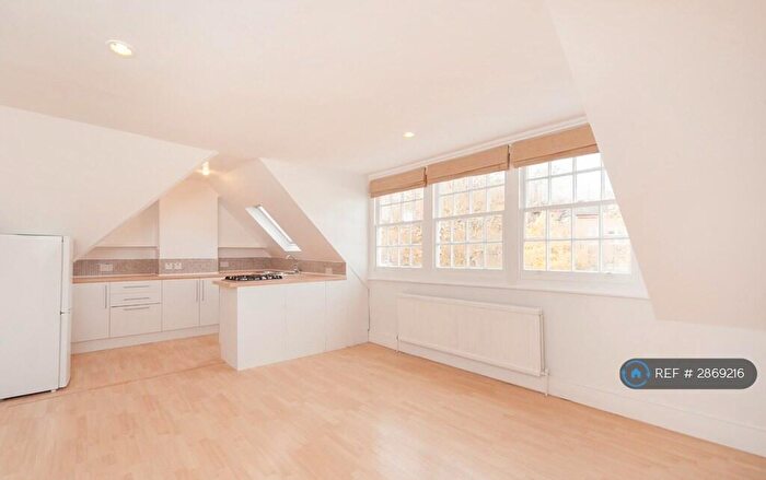 2 Bedroom Flat To Rent In Ewelme Road, London, SE23