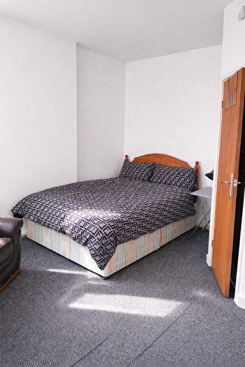 Studio To Rent In Brunswick Terrace, Wednesbury, WS10