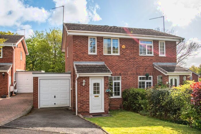 2 Bedroom Semi-Detached House To Rent In Mitcheldean Close, Redditch, Worcestershire, B98