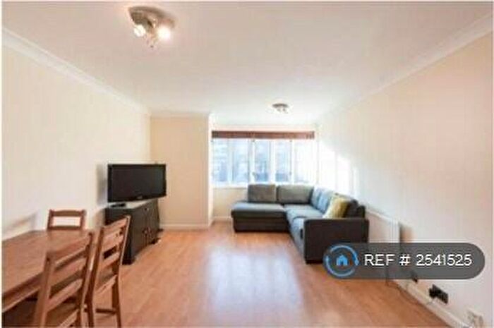 2 Bedroom Flat To Rent In Lisson Grove, London, NW1