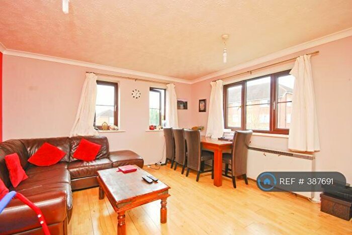 2 Bedroom Flat To Rent In Vicars Bridge Close, Wembley, HA0